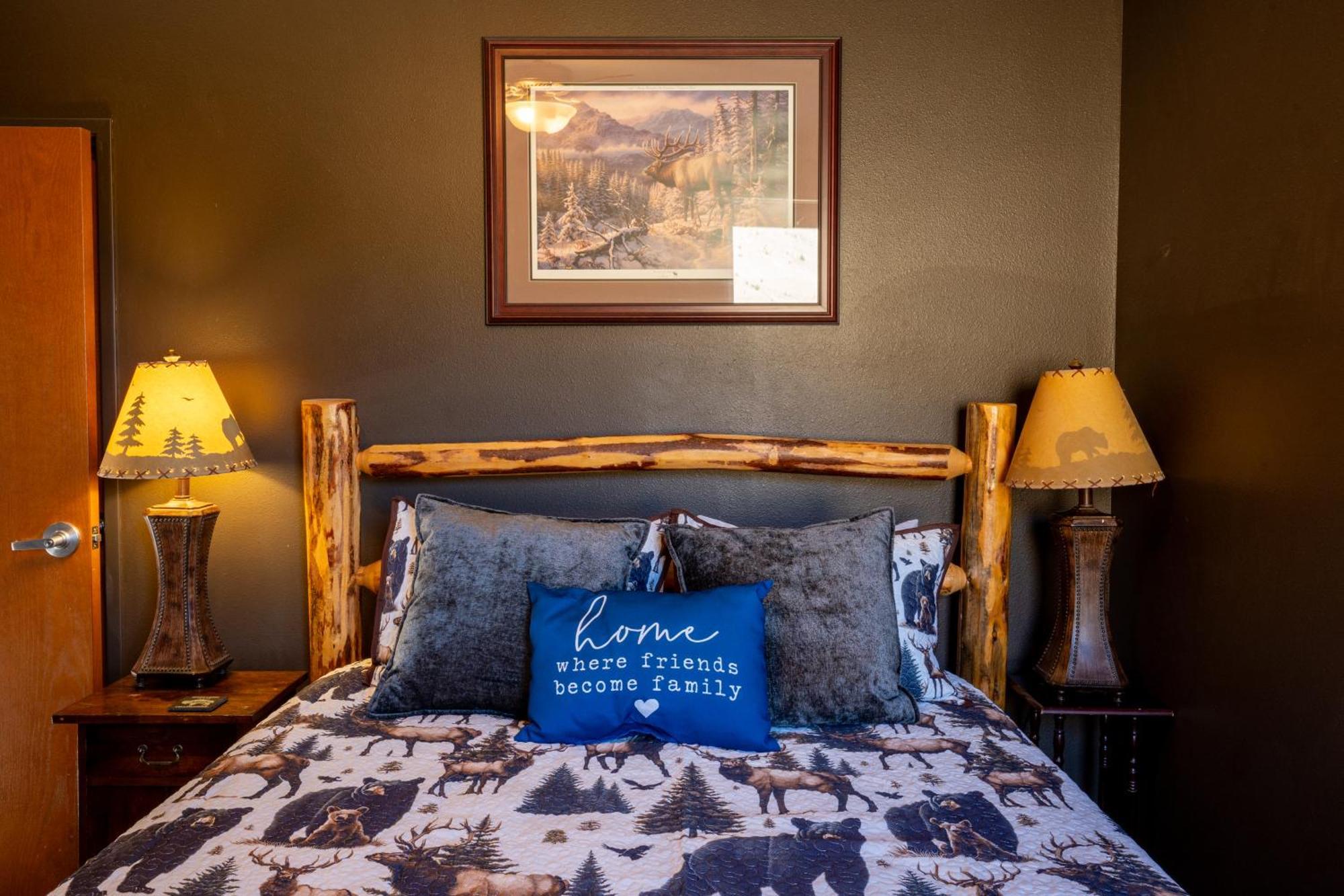 Bison Lodge - Lg Home - 2 Bedrooms - Less Than 5 Miles To Yellowstone North Entrance, Sleeps Up To 8 การ์ดีเนอร์ ภายนอก รูปภาพ